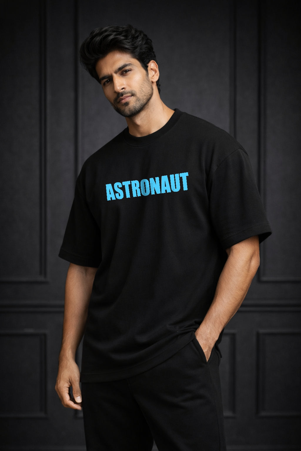 Zwuri Men | Astronaut - Pitch Black Oversized T-Shirt
