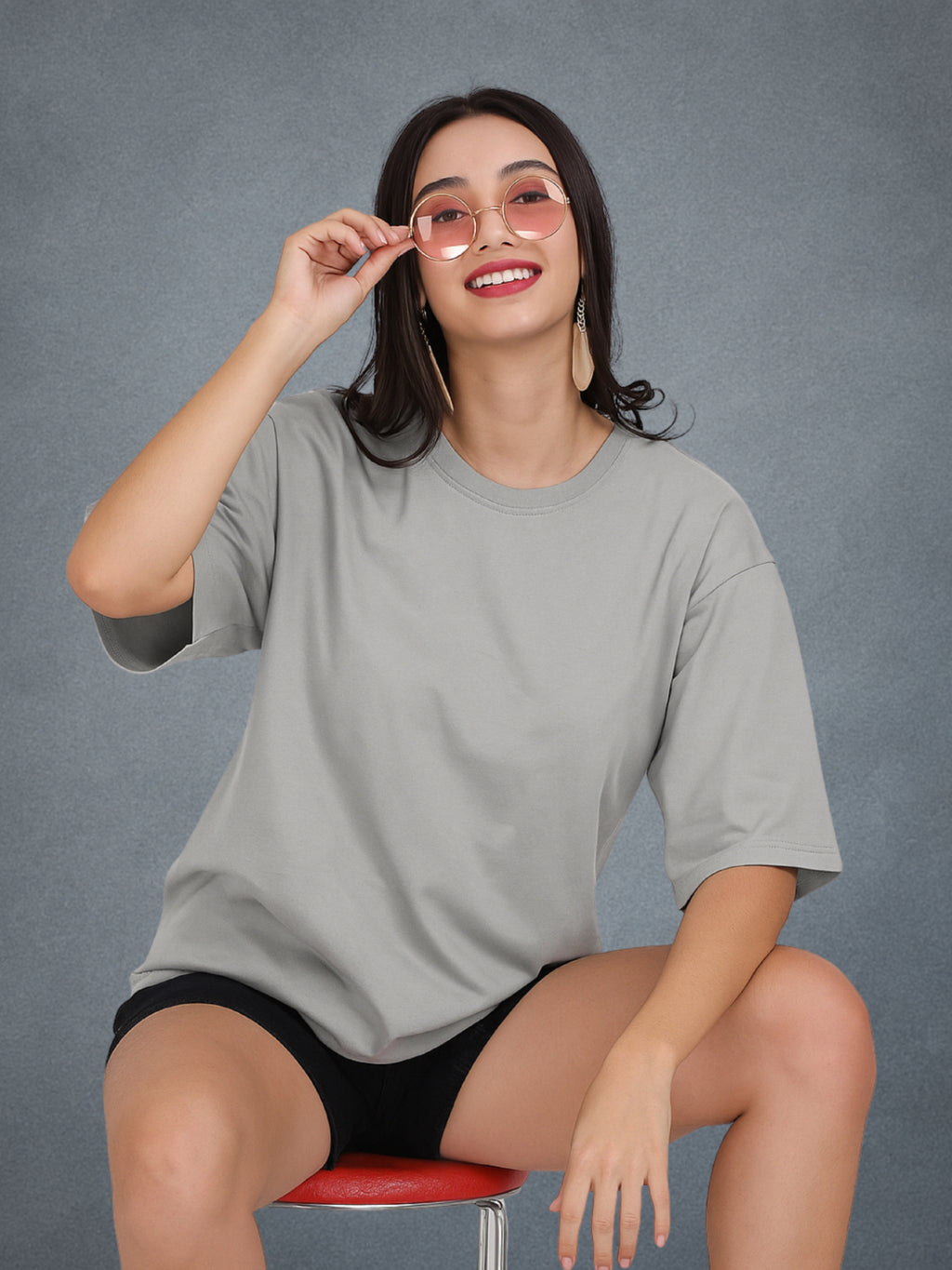 Zwuri Women’s Smoke Gray Oversized T-Shirt Solids, Relaxed Fit, Minimalist Everyday Wear